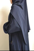 Medine İpeği Kendinden Şallı Ferace Lacivert thumbnail 4