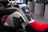 BMW GS R1250 ile Uyumlu Kaydırmaz 6D Karbon 9 Parça Tank Pad Seti GC32 - 3