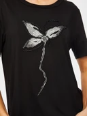 Kadın Önü Boncuk Çiçek Ve Nakış Detaylı T-Shirt Faik Sönmez - 3