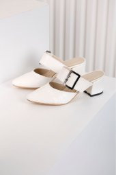Elegant Topuklu Beyaz Terlik - 2