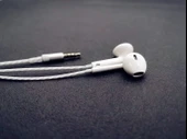 Yarı Kulak İçi Uyku Kulaklığı - Apple Fiş - Kırmızı Kablo - Mikrofonlu - 7