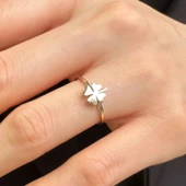 14 Ayar Altın Şans Yonca Yüzük thumbnail 3