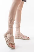 Bej Bilekten Bağcıklı Kadın Sandalet - 1