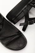 Siyah Dolgu Topuk Kadın Sandalet thumbnail 5