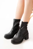 Siyah Günlük Kalın Topuklu Kadın Bot thumbnail 4