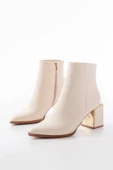 Bej Fermuarlı Topuklu Kadın Günlük Bot thumbnail 4