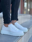 Tb-x502  Terzi Bey Beyaz Cilt Yüksek Beyaz Taban Bağcık Detaylı Lastikli Günlük Erkek Ayakkabı - 2