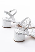 Kadın Gümüş İnce Sarmal Bantlı Topuklu Ayakkabı thumbnail 5
