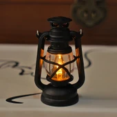 Mini Retro LED Mum Fener Gece Lambası - Siyah Mini Fener Sıcak Işık - 1