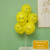 Kamp Tek Kullanımlık Masa Örtüsü Gülen Yüz Standlı thumbnail 1