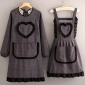 Uzun Kollu Kore Stili Kadın Önlük Elbise - Kanvas Uzun Kollu Küçük Puantiyeli Kalp Desenli (Siyah) + Önlük thumbnail 1