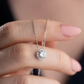 Vaoov 925 Ayar Gümüş Pırlanta Montürlü Tektaş Kolye thumbnail 3