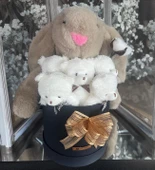 Özel Kutuda, Boz Jellycat Tavşan, 5 Beyaz Ayıcık – Pamuk Çiçeği Dokunuşlu, Özel Ayıcık Buketi thumbnail 2