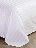 Beyaz Saten Şeritli Otel Tipi Nevresim - 120x200cm - 2