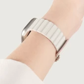 Manyetik Silikon Apple Watch Kordonu - S9/8/7 (45mm) - Siyah - 5