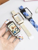 Oppo Bracelet 2 Uyumlu Lacivert Elastik Örgü Manyetik Tokalı Kordon [Metalik Siyah Çerçeve] - 3