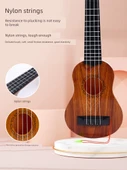 Çocuk Müzik Aleti Oyuncak Ukulele 38cm Yuvarlak Delikli Ahşap Rengi - 3