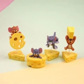 Tom ve Jerry Peynir Serisi Peynirli Jerry Özel Figür - Kör Kutu thumbnail 4
