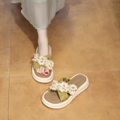 Bayan Terlik Sandalet - Yazlık - Çiçek Desenli (Bej) thumbnail 6