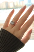 Gümüş Renk Baget ve Zirkon Taşlı Kare Yüzük - TJ-BYK1740 - 2