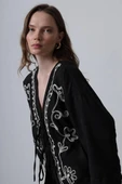 Siyah Nakış İşlemeli Müslin Kimono - 4