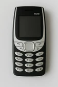 Nokia 8210 Tuşlu Cep Telefonu  (2 Yıl Türkiye Distribütör Garantili) - 1