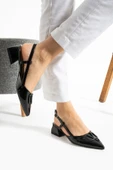 Albishoes Kadın Kare Topuklu 4 CM Rugan Sivri Burun Arkası Açık V Toka İş Ofis Günlük Kadın Ayakkabı - 3