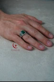 Erkek Motifli Taşlı Metal Yüzük Uzun Ömürlü, Şık Tasarım YeşilSiyah (40’lı kutu) - 3