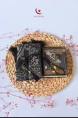 Kabe Desenli Kuranı Kerim-Seccade-Zikirmatik- Tesbih Hac & Umre Hediyelik Seti – Siyah (5 Parça Manevi Set) - 1