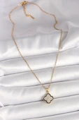 316L Çelik Gold Renk Zincir Zirkon Taşlı Yonca Model Kadın Kolye - TJ-BKO9974 - 2