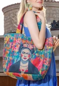 Kadın Vegan Çok Renkli Large Tote Bag - Frida Kahlo in Letters Tasarım - 1