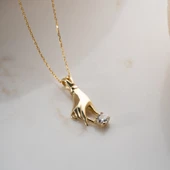 Vaoov 925 Ayar Gümüş El Figürü ve Tektaş Kolye thumbnail 5