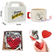 Kişiye Özel İsim Yazılı Kalpli Jel ve Makrome Anahtarlık ve Lüks Kupa Seti B Serisi thumbnail 1