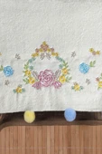 Çeyizlik 6'lı Renkli Ponponlu Çiçek Nakışlı El Yüz Havlusu Seti 50x90 cm - 3