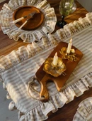 Fırfırlı Sütlü Kahve Çizgili Keten Runner 40 x 150 - 1