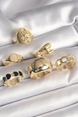 KUZGUN ONLİNE SHOP Pirinç Gold Renk Çiçek İşlemeli Siyah Kalpli Model 6'Lı Kadın Yüzük Seti - Lisinya - 1