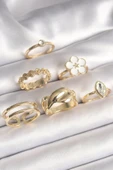 KUZGUN ONLİNE SHOP Pirinç Gold Renk Beyaz Çiçek Figür Zirkon Taşlı Kadın 6'Lı Kadın Yüzük Seti - Lisinya - 1