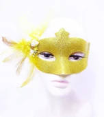 Sim İşlemeli İnci Boncuk Detaylı Tüylü Balo Maskesi Altın Renk 13x18 cm - 1