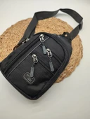 Küçük Boy Ayarlanabilir Göğüs Çantası thumbnail 1