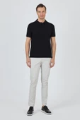 Siyah Polo Yaka Kısa Kol Cepsiz Slim Fit Classic Pamuklu Tişört 1011250177 thumbnail 2