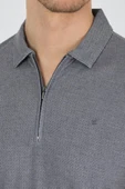 Koyu Antrasit Polo Yaka Kısa Kol Cepsiz Slim Fit Classic Tişört 1011250176 thumbnail 4