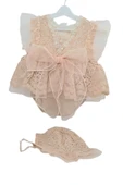 Kız Bebek Bej Dantel Kurdele Kemerli Aksesuarlı Dantel Şapkalı Tulum Elbise - 2