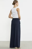 Volanlı Bol Kesim Krep Pantolon - Lacivert thumbnail 6