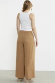 Volanlı Bol Kesim Krep Pantolon - Bej thumbnail 5