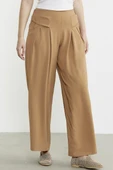 Volanlı Bol Kesim Krep Pantolon - Bej thumbnail 4