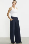 Volanlı Bol Kesim Krep Pantolon - Lacivert thumbnail 4