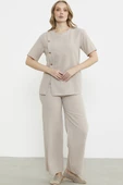 Düğme Detaylı Keten Görünümlü Rahat Takım - Taş thumbnail 4