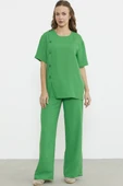 Düğme Detaylı Keten Görünümlü Rahat Takım - Yeşil thumbnail 4