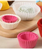 Cupcake Kağıdı - Küçük Sarı (2.5cm Tabanlı) thumbnail 8