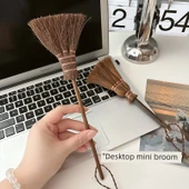 Mini Masaüstü Klavye Temizleme Fırçası - Uzun Saplı Bakır Çivili Büyük Kahverengi - 2